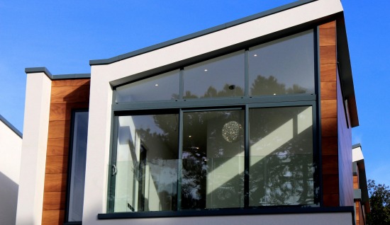 MİMARLIKTA DOĞAL IŞIK VE MEKÂN KULLANIMI